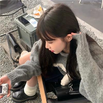 易烊千玺明星照片